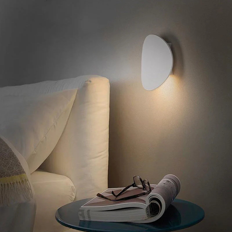 Dusk Wall Light 4-Pack: Modern Outdoor Wall Sconce - Image 4