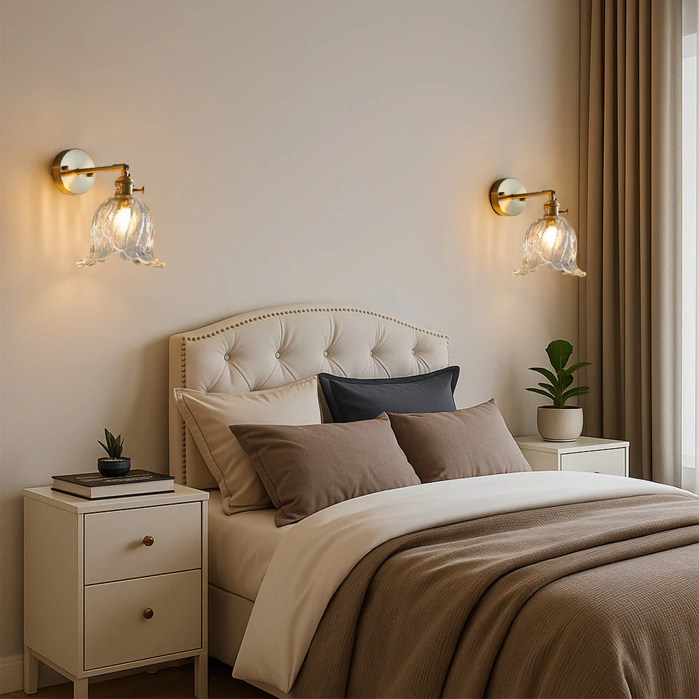Flower Glass Wall Light - Elegant Floral Sconce - Image 4