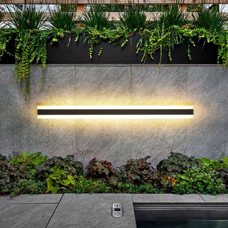 Weatherproof Outdoor LED Wall Light with Dusk-to-Dawn Sensor - Image 5